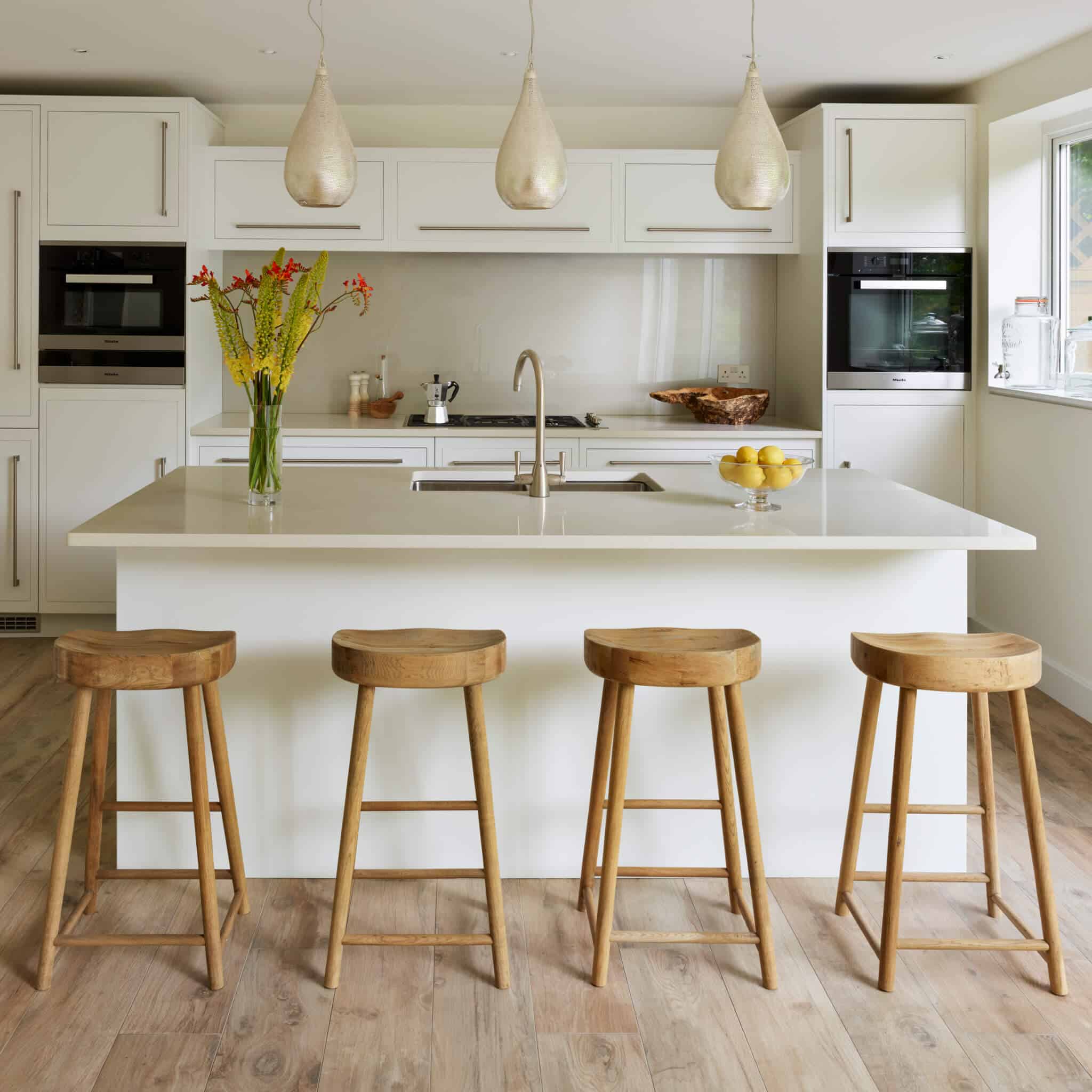 contemporary style kitchen