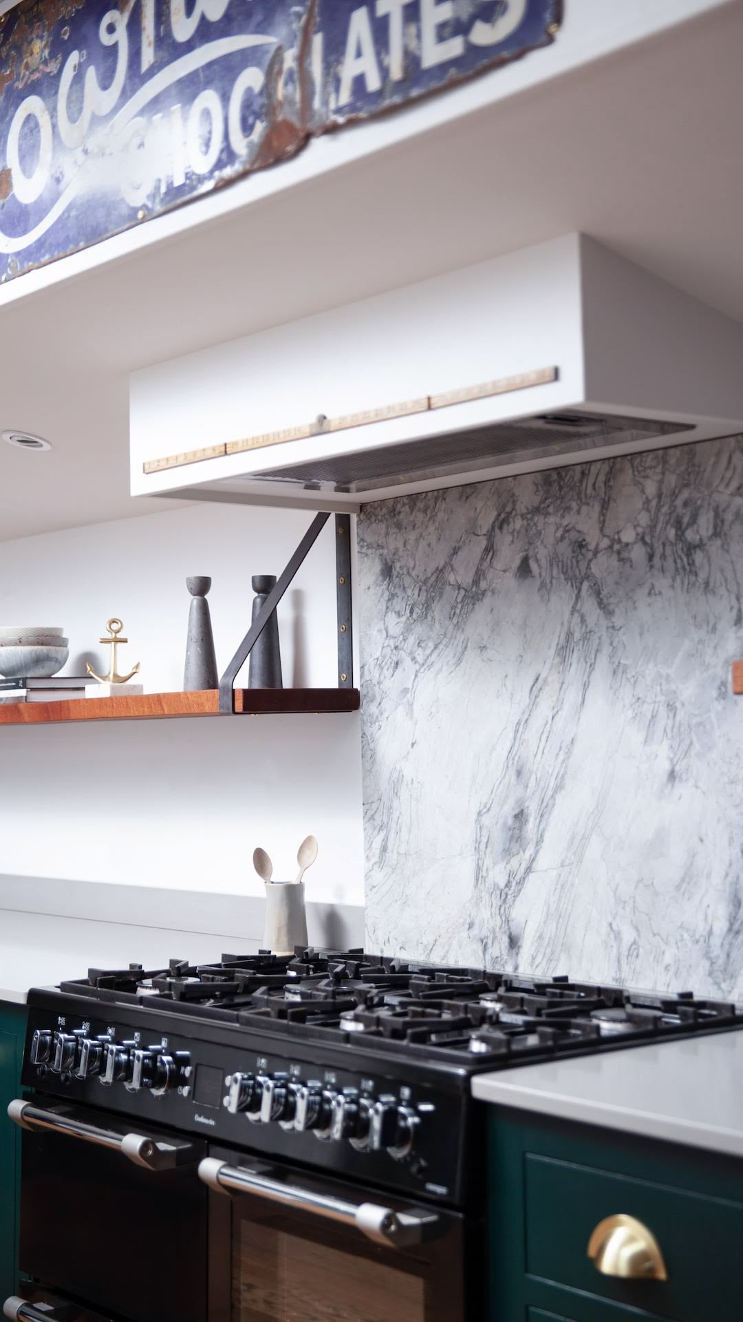 quartzite splashback
