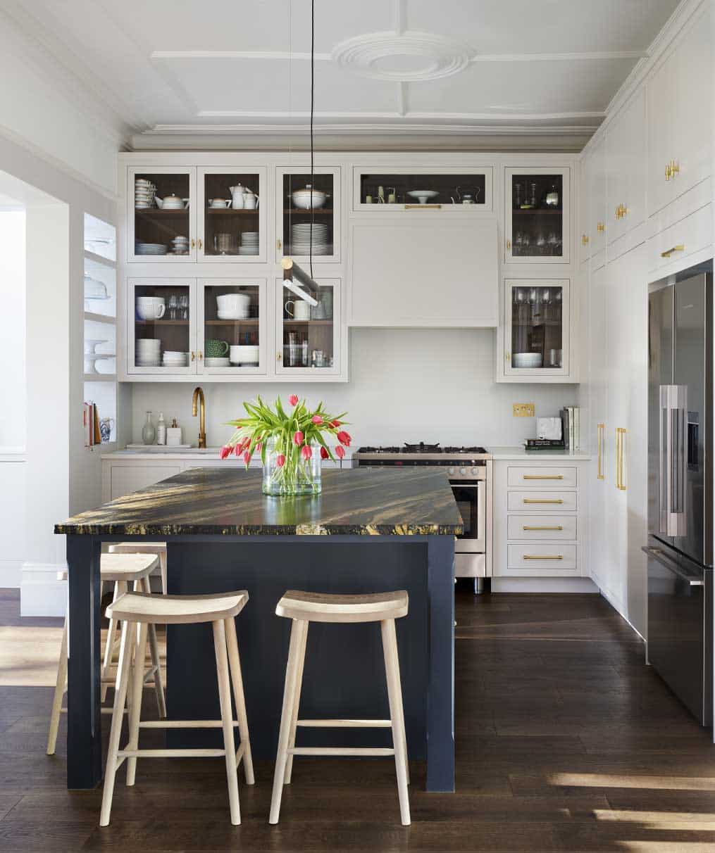 Harvey Jones Linear kitchen design example