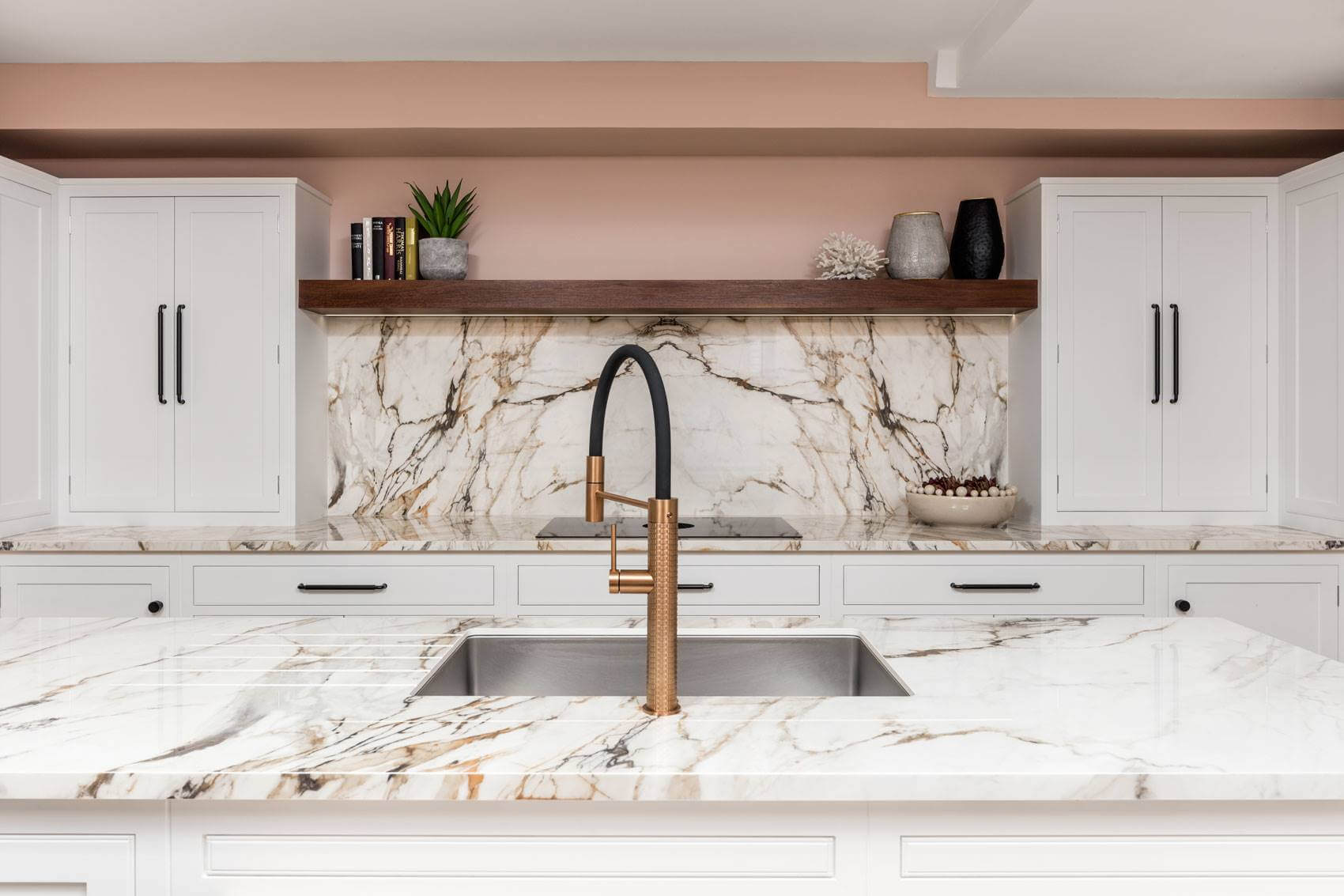 example of 2022 kitchen design trends