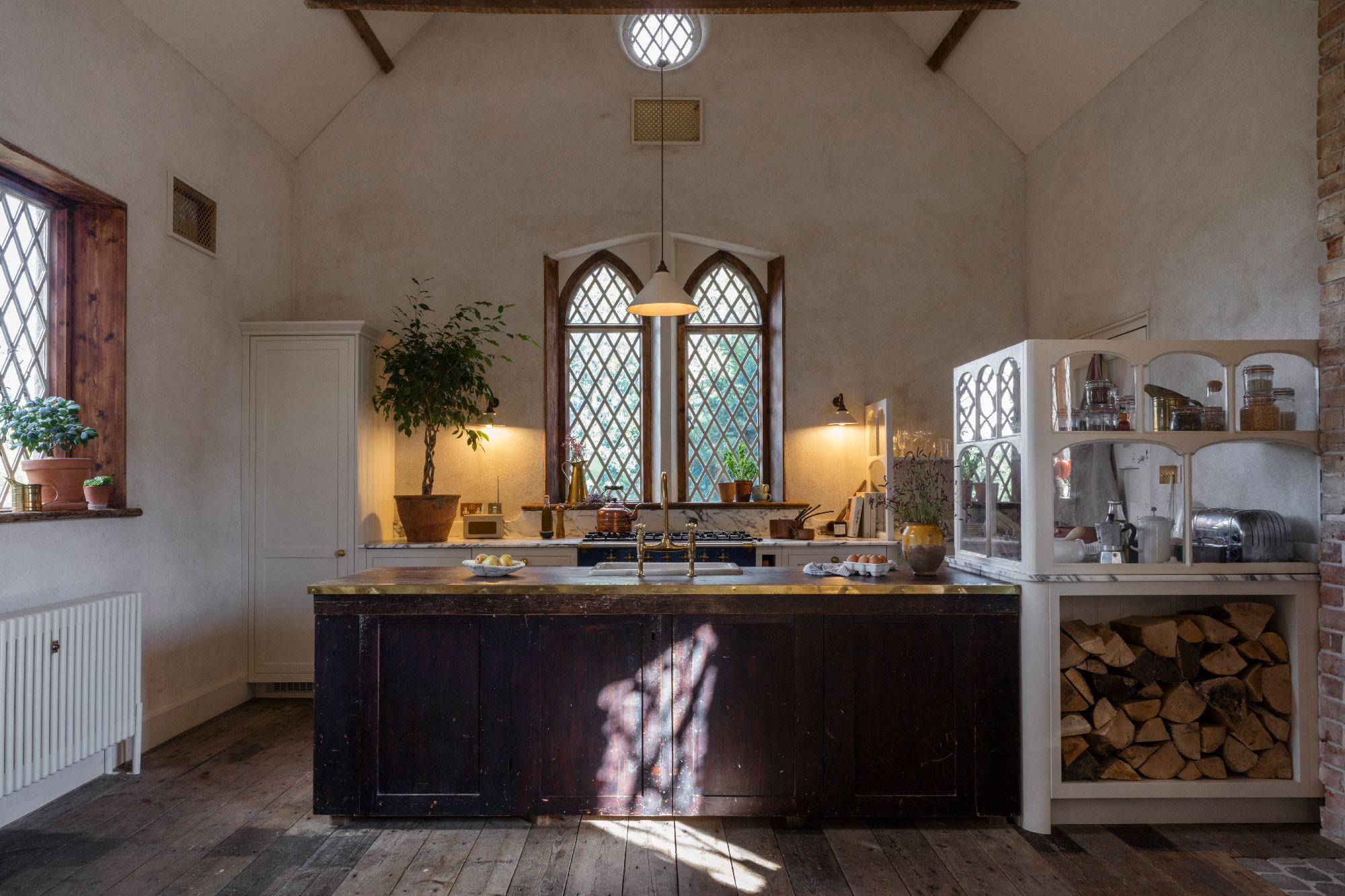 Harvey Jones Arbor kitchen design in a rectory style kitchen