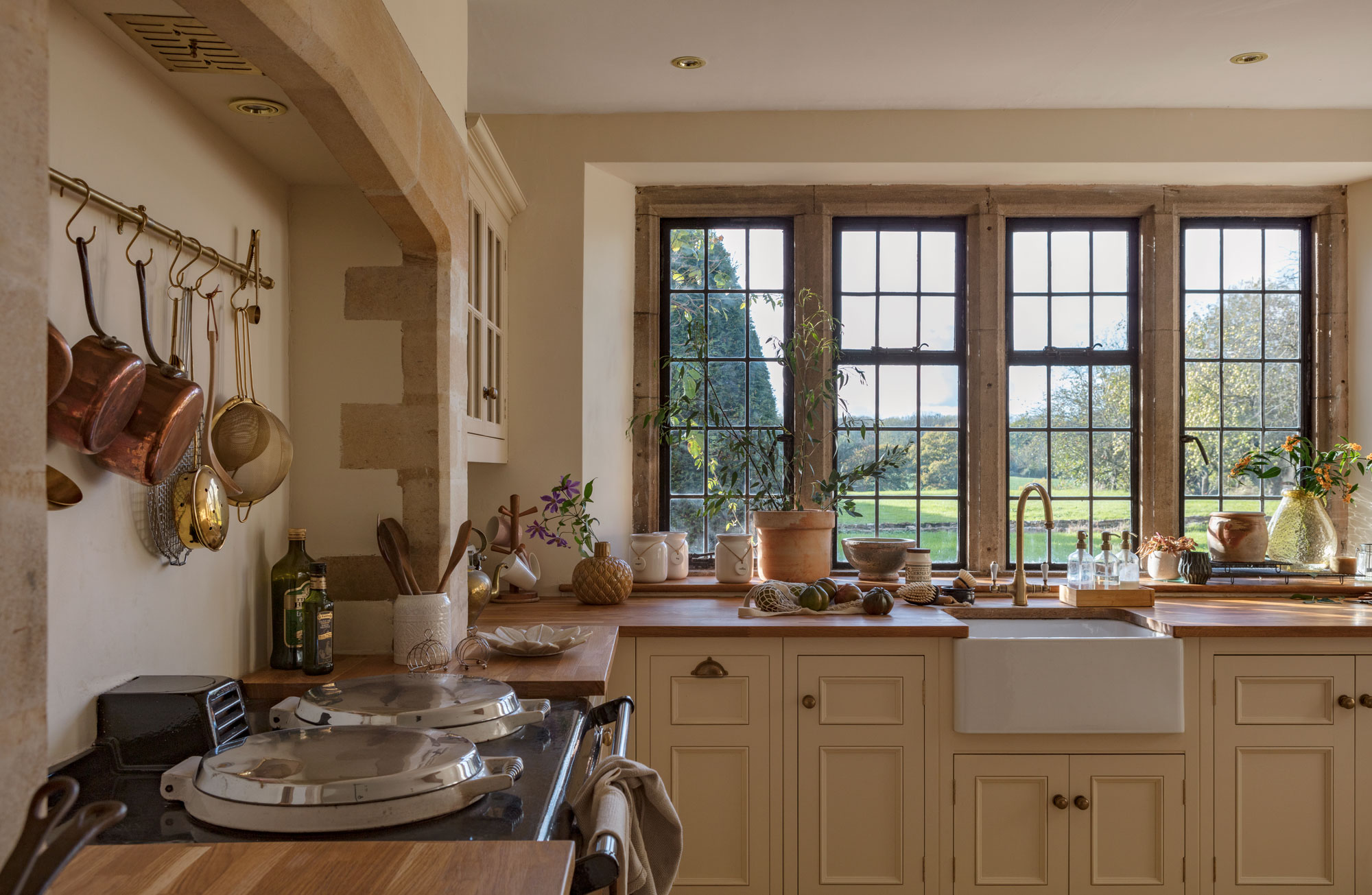Country style Original kitchen design with wood framed windows