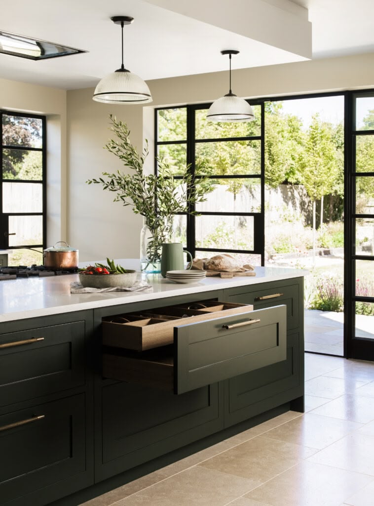 Example of an indoor-outdoor space in Summer