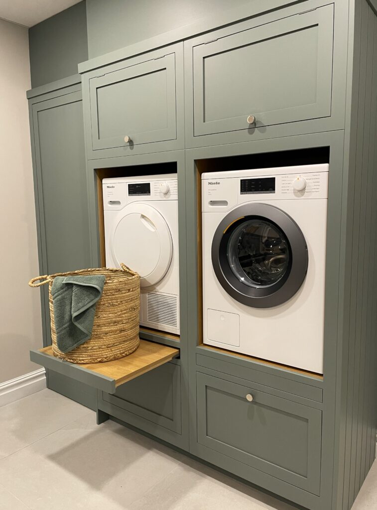 Bespoke utility space with integrated washer and dryer