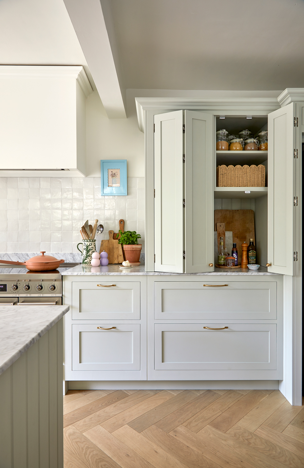 Bespoke Shaker style kitchen - Hampton by Harvey Jones